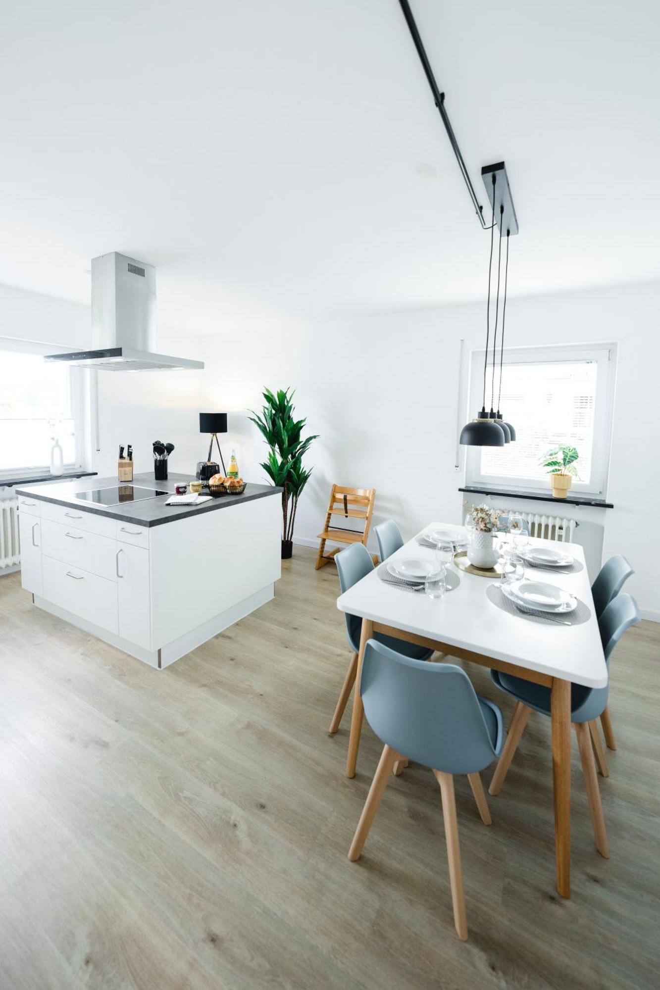 Stadtrand Oase Karlsruhe Mit Balkon Extérieur photo